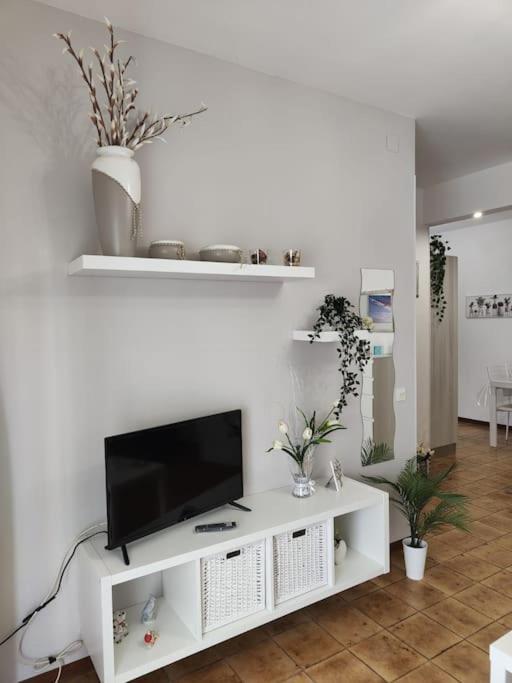 Appartamento Da Nella Giardini Naxos Exteriör bild