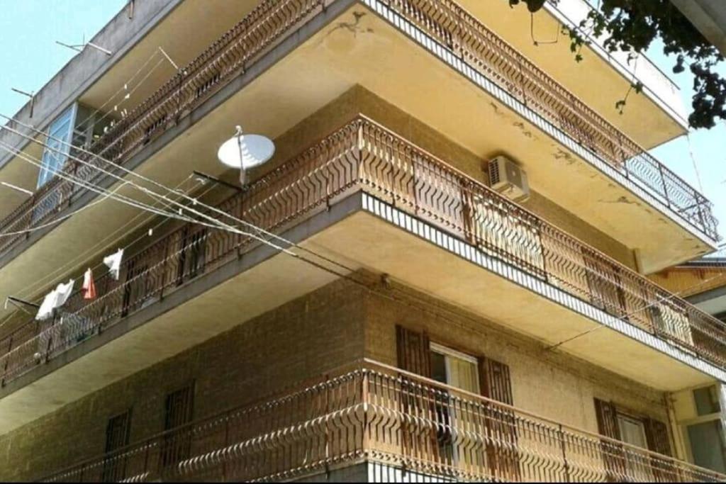 Appartamento Da Nella Giardini Naxos Exteriör bild